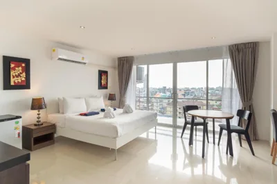 Studio avec vue sur la mer — Private apartment at Bayshore by Lofty